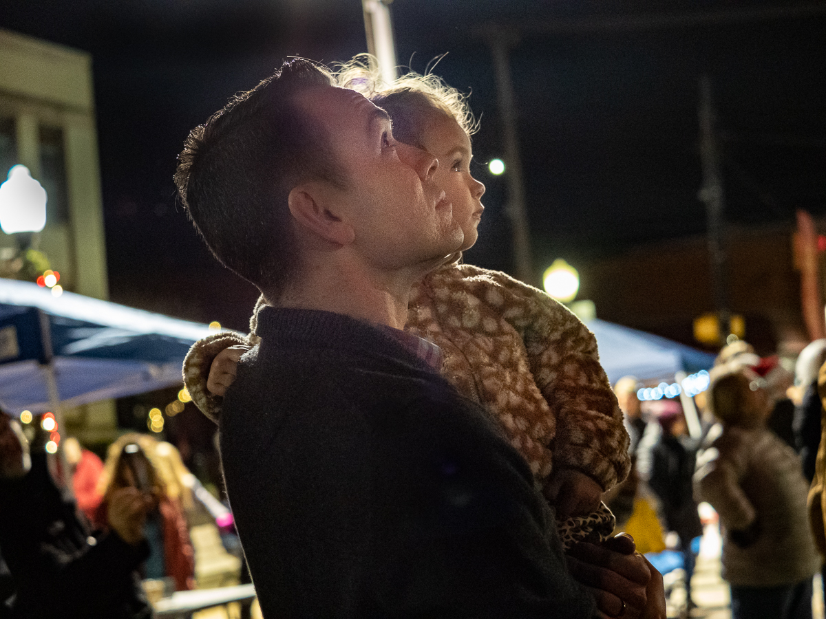 PHOTOS: 2021 Ellwood City Light Up Night – Ellwood City, PA news